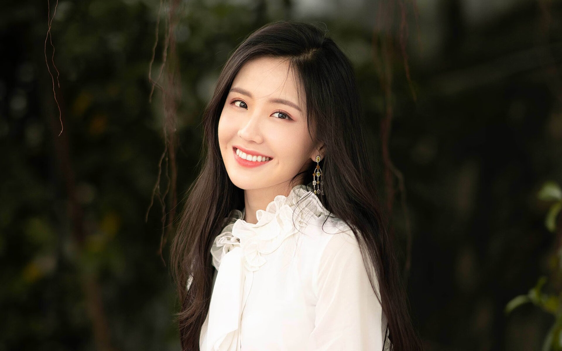 开云中国大陆-中国足球鼓励退役球员创业引导多元职业规划，中国足球退役球星